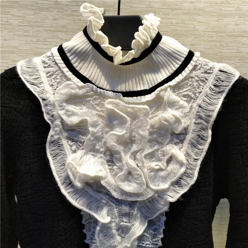 Cashmere and Lace Turtleneck - Go Steampunk