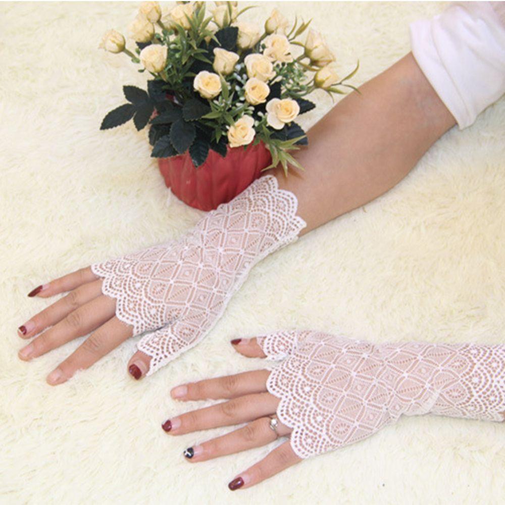 Fingerless Lace Party Gloves