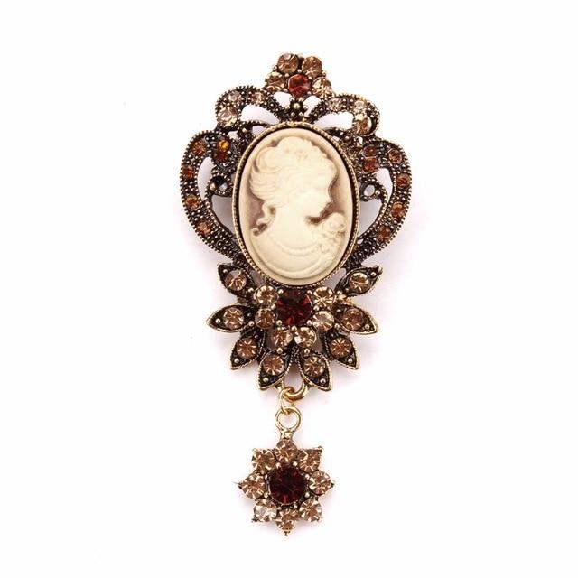Vintage Crystal and Cameo Brooch